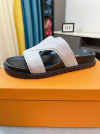 Picture of Louis Vuitton Slippers _SKULVsz38-44hnh0575950